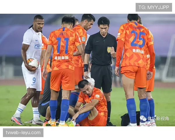 赛季积分榜出炉：争冠悬念迭起，保级军团奋起直追