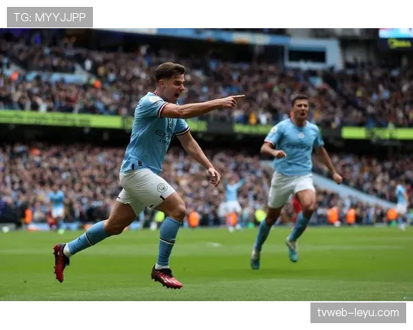 阿尔瓦雷斯表现稳健，助阿根廷队剑指世界杯荣耀