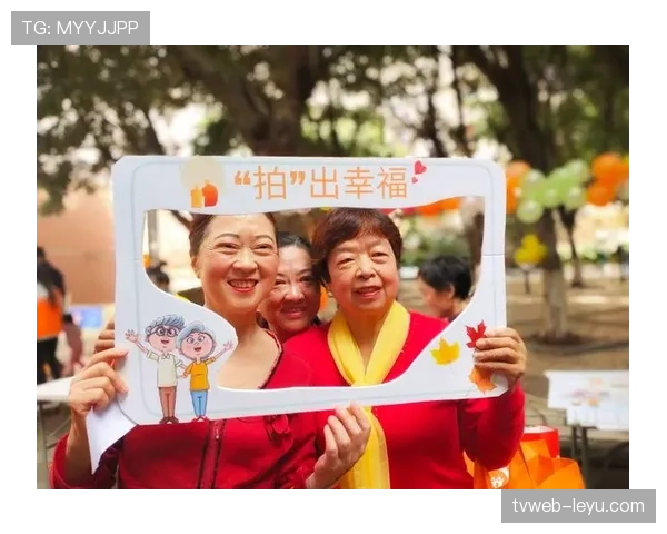 阿什拉夫参与慈善活动，助力社区发展传递温暖与希望