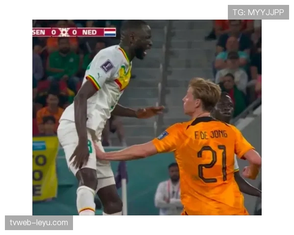 B费 vs 德容：推进能力与中场驱动方式差异